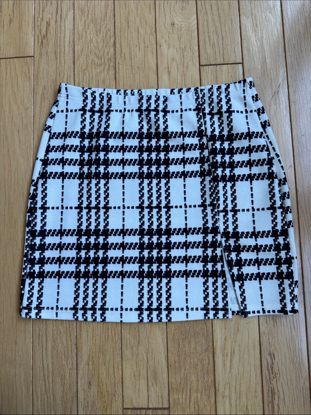 SHEIN Black & White Plaid Mini Skirt